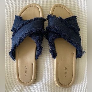 Denim espadrille slides in excellent condition